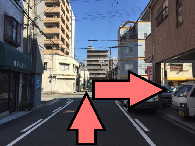 ①大阪メトロ玉造駅の3番出口を出ます