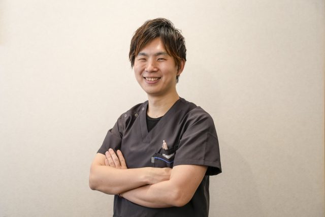 院長 岡本幸士